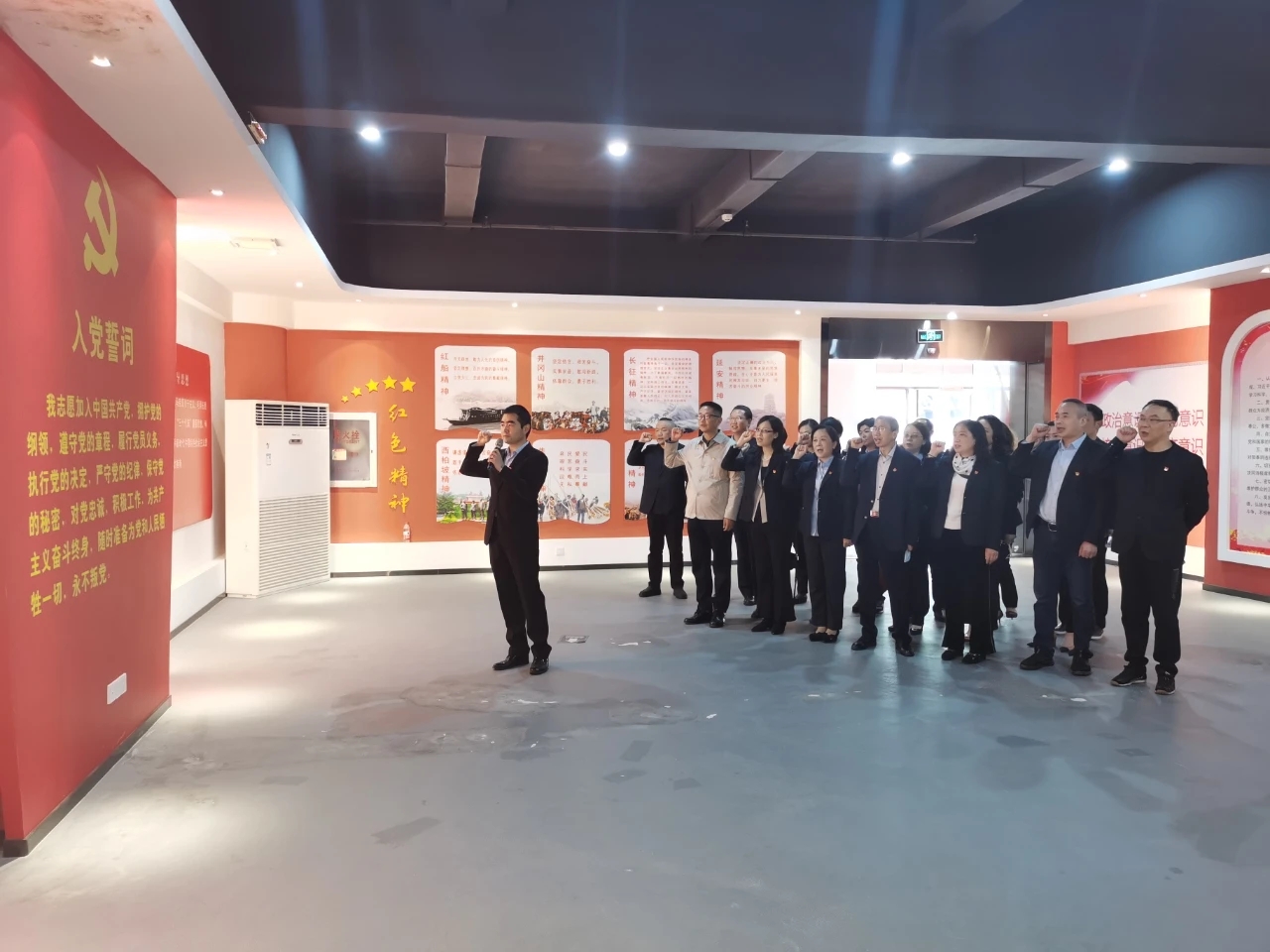 1622603795869815.jpg 334133493342685553.jpg