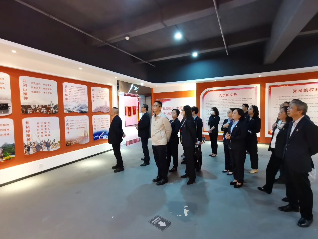 1622603820329724.jpg 151916439777822224.jpg